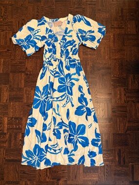 White and Blue Floral V-Neck Maxi Dress